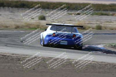 media/Oct-26-2025-CalClub SCCA (Sun) [[8ce1e69566]]/Group 2/Grapevine/